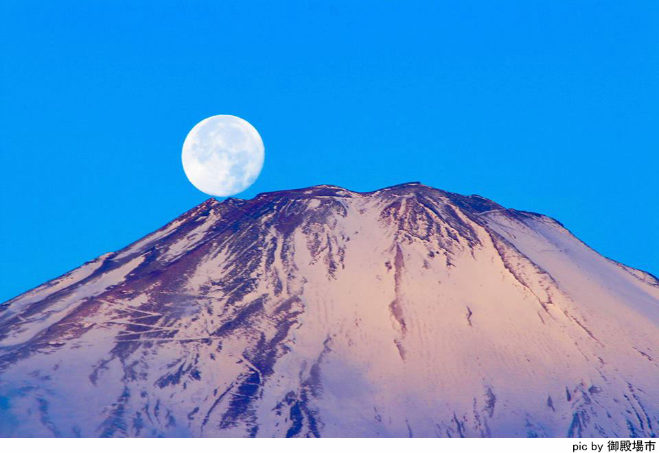 御殿場市から見たパール富士